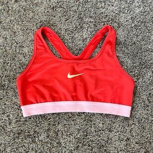 NIKE pro sports bra size small